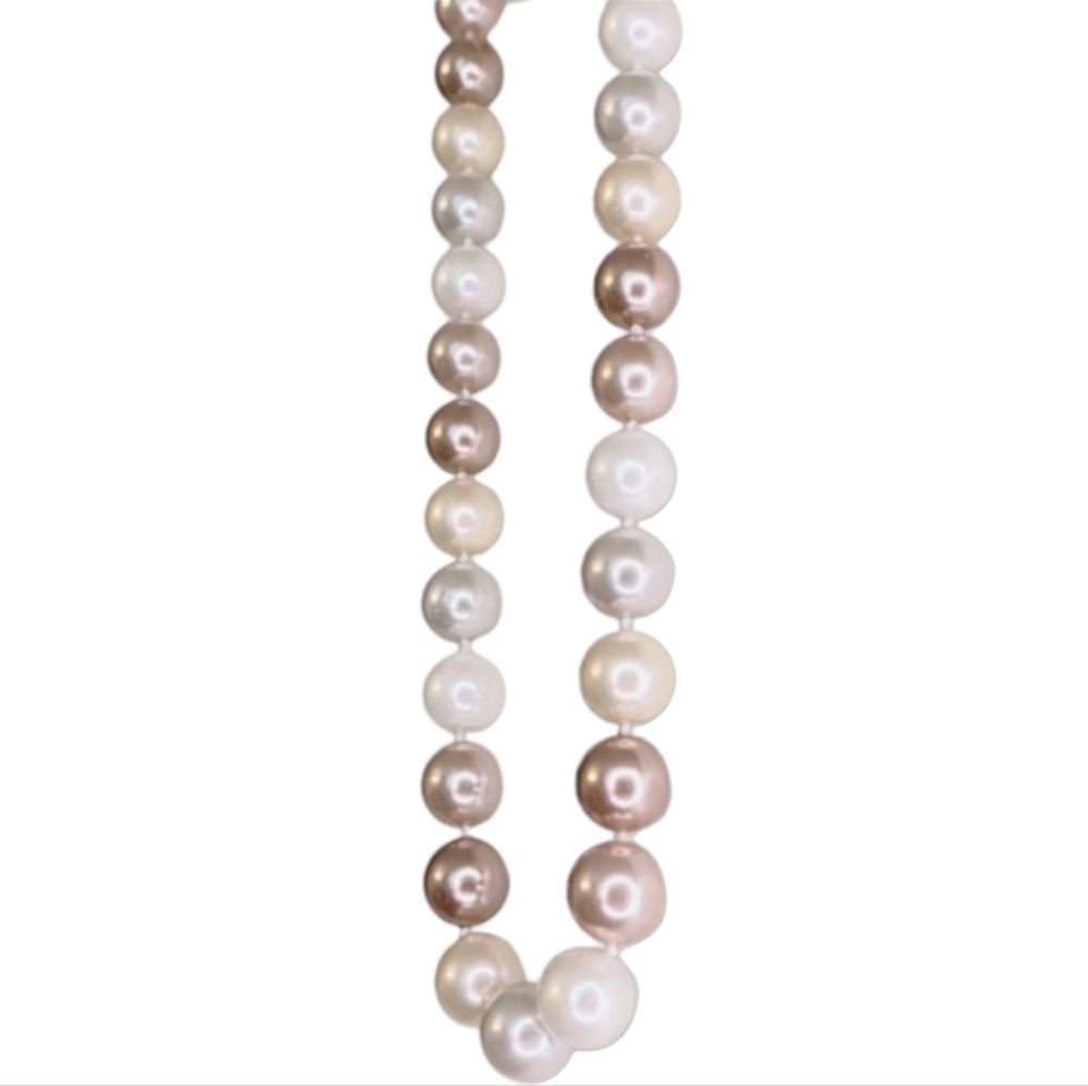 Genuine Freshwater Pearl 18” 12mm Necklace - Picture 3 of 6